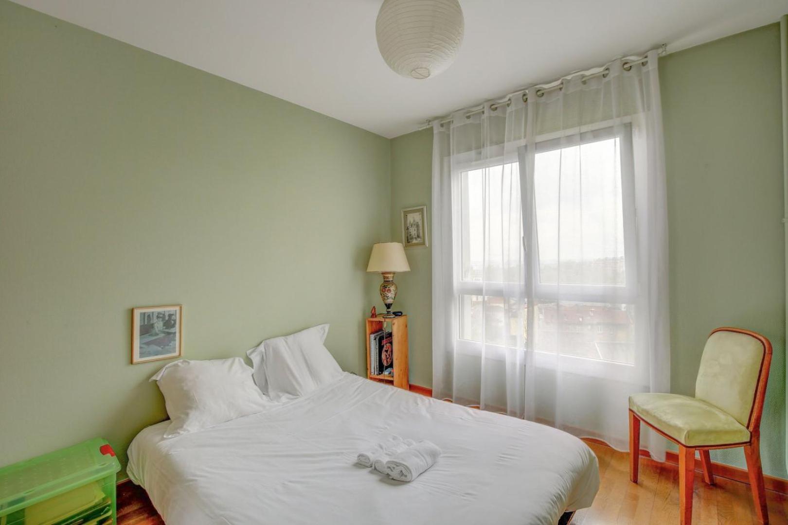 Aux Portes Des Lilas 바뇰레 외부 사진